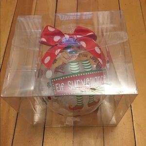 Elf surveillance Christmas decoration